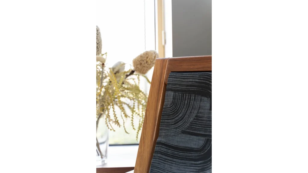 Kithe-timber-sling-chair-fabric-american-oak-blackwood-14