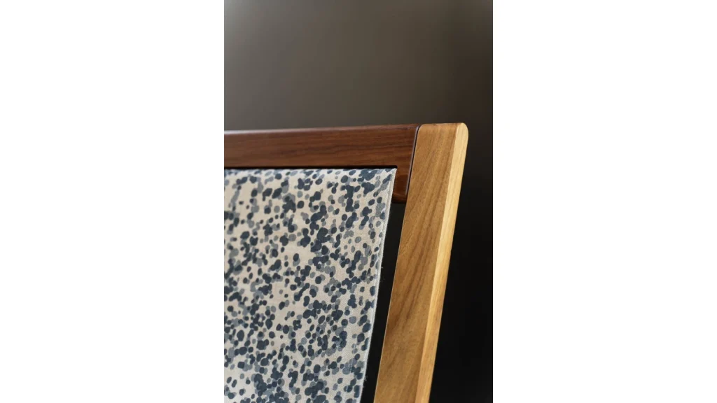 Kithe-timber-sling-chair-fabric-american-oak-blackwood-18