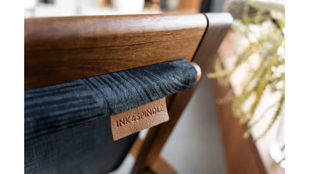 Kithe-timber-sling-chair-fabric-american-oak-blackwood-21